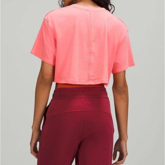 Lululemon All Yours Cropped T-Shirt, Raspberry Cream, Next-to-New, Size 8 - Picture 2 of 7